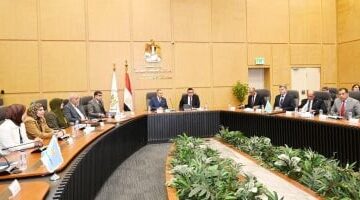 وزير الإسكان يكشف استعدادات بورسعيد لموسم الأمطار ويستعرض خطط التعامل