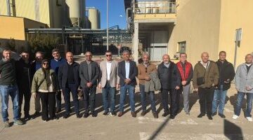 وزير الإسكان يكشف عن تفاصيل زيارته لمشروعات أكسيونا الإسبانية في