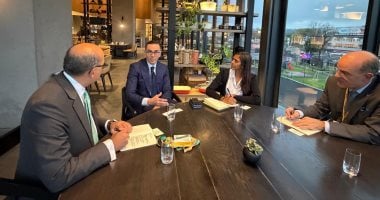 وزير الاستثمار يلتقي مدير شركة BCG في واشنطن لبحث فرص التعاون الاقتصادي
