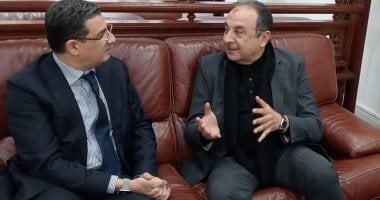 وزير قطاع الأعمال يعلن عن فرص جديدة للتعاون مع وزير الصحة الجزائري