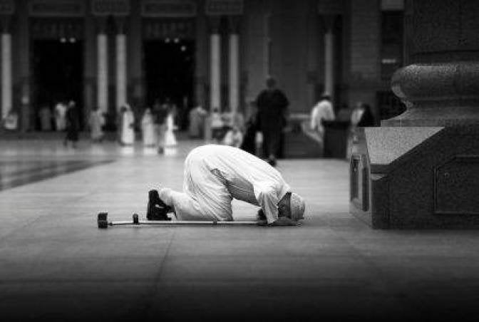 مواعيد الصلاة اليوم الاثنين 1 ديسمبر 2025 وأذان الظهر