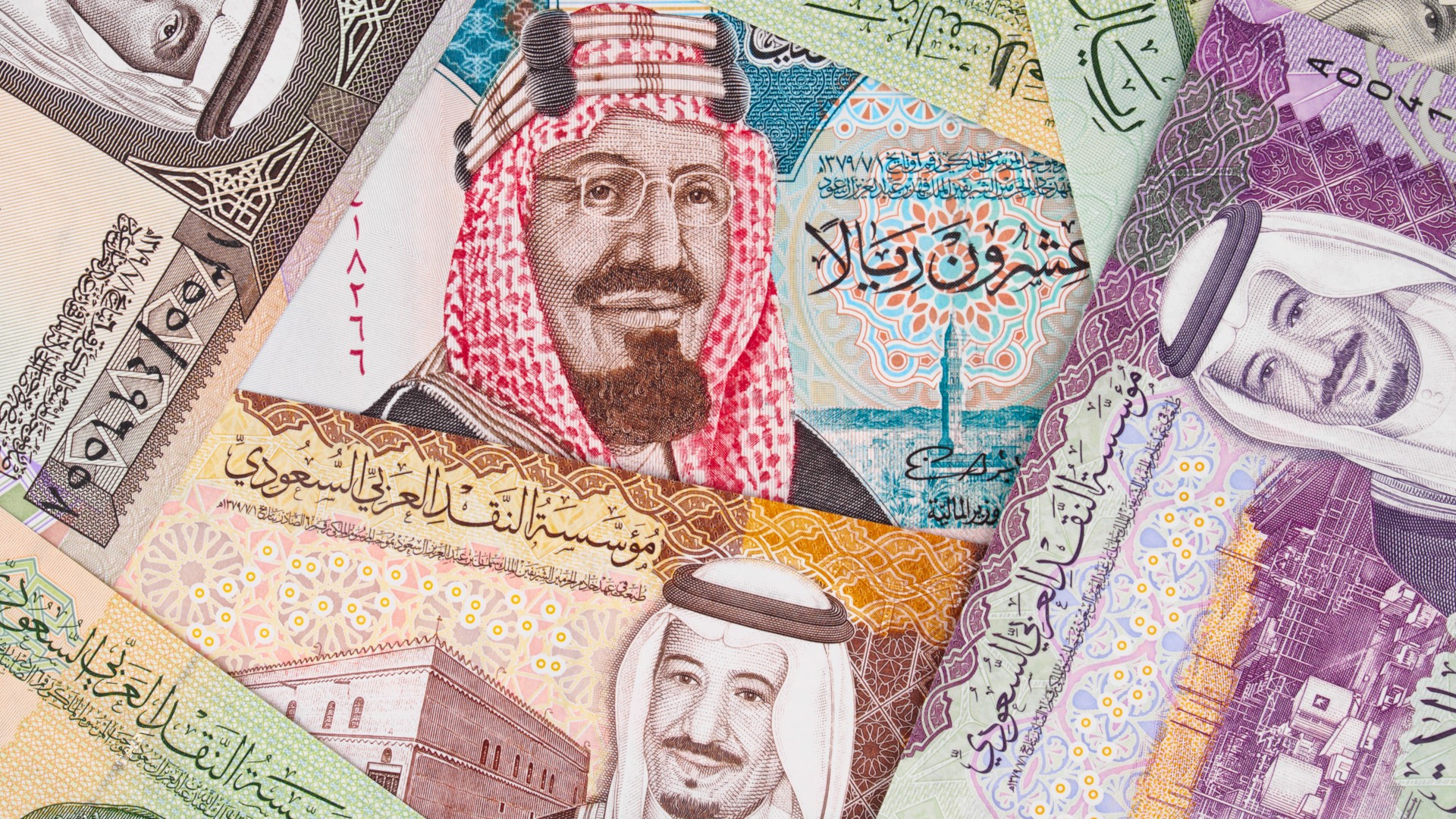 “بين ارتفاع وانخفاض”.. سعر الريال السعودي مقابل الجنيه المصري اليوم في السوق السوداء والبنوك