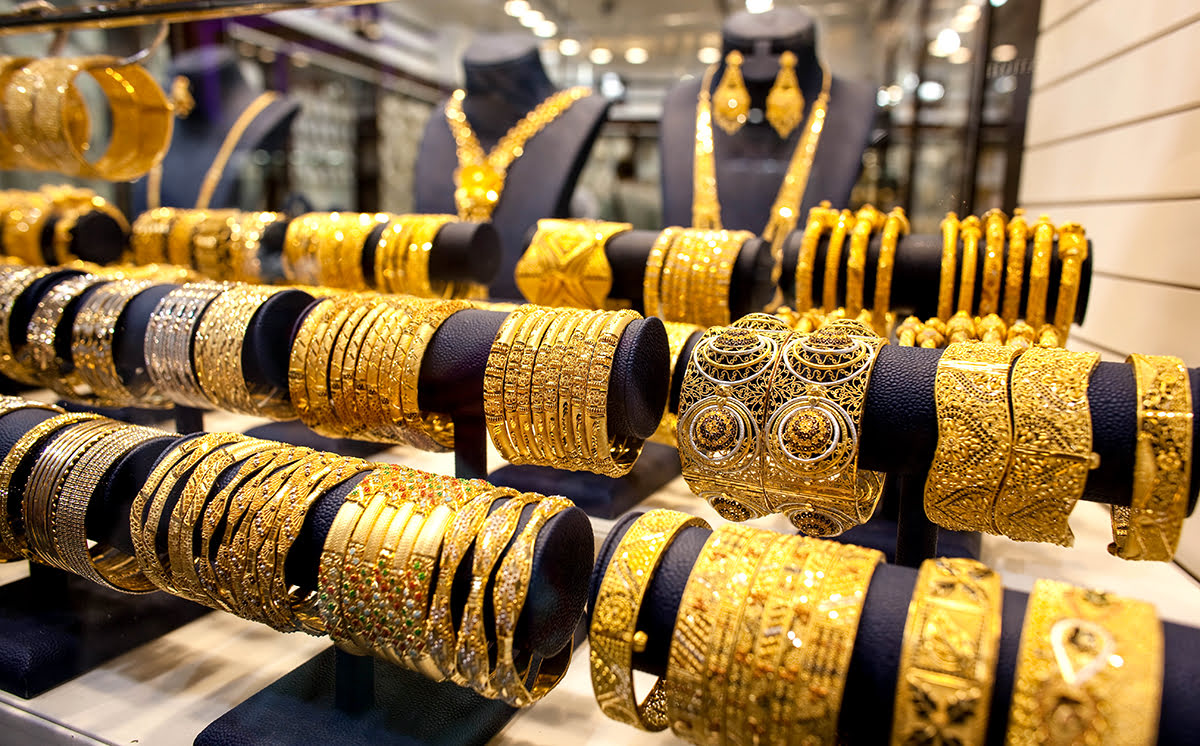 استقرار لافت في سعر جرام الذهب اليوم عيار 21… هل تقترب السوق من موجة جديدة؟