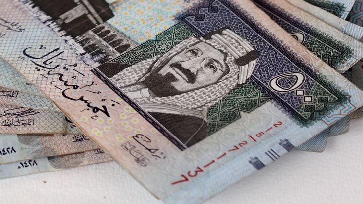 ارتفاع سعر الريال السعودي اليوم في السوق السوداء مقابل الجنية المصري.. 100 ريال كم جنية؟