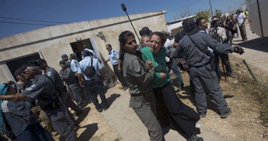 إصابة مستوطنة إسرائيلية في حادث دهس قرب كريات أربع بالخليل