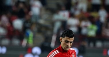 الأهلي يواصل الاستفسارات عن موقف أشرف بن شرقي مع منتخب المغرب