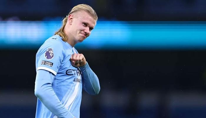 الحذاء الذهبي 2025.. مبابي يتألق وهالاند يستمر في الغياب عن التهديف