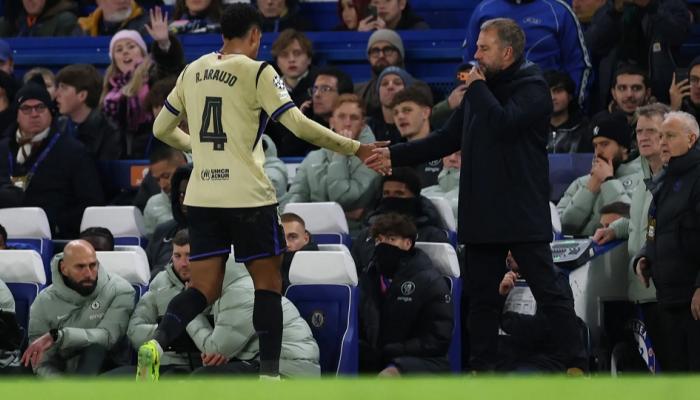 سر غياب أراوخو.. فليك ينفي تصريحات برشلونة ويكشف عن اجتماع مهم