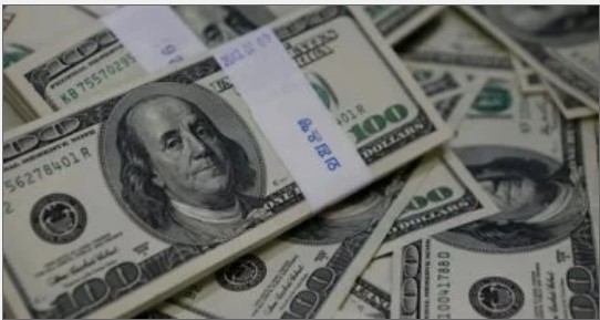 ثبــات الأخضــر .. سعر الدولار في السوق السوداء اليوم في بداية التعاملات