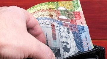 سعر الريال السعودى مقابل الجنيه يشهد استقرار اليوم الثلاثاء 2 12 2025