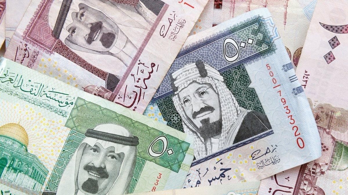 كم سعر الريال السعودي اليوم  مقابل الجنيه المصري الاحد 21 ديسمبر 2025