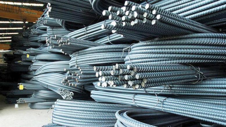 سعر طن الحديد اليوم الاحد 7 ديسمبر 2025 .. حديد عز يسجل تراجعا جديدا في سوق مواد البناء