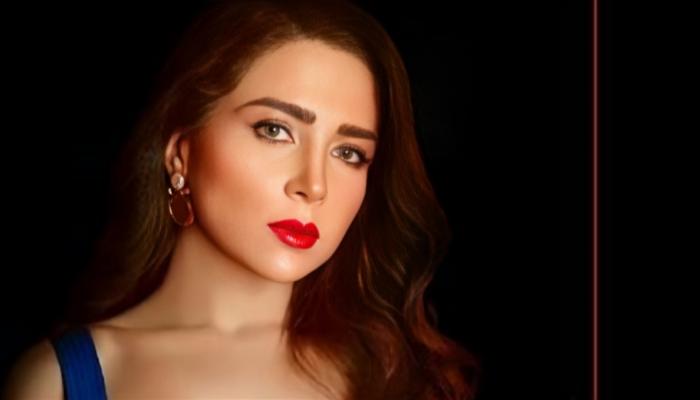 مي عز الدين تفصح عن نظامها الغذائي القاسي بعد الزواج