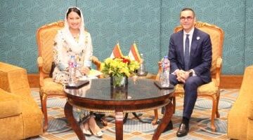 وزير الاستثمار يلتقي نائبة وزير التجارة الإندونيسي لتعزيز العلاقات التجارية