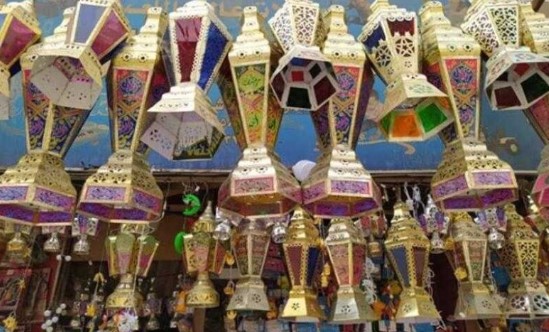 أسعار فوانيس رمضان 2026 الجديدة في الأسواق المصرية وتفاوت الأسعار حسب الحجم والتصميم