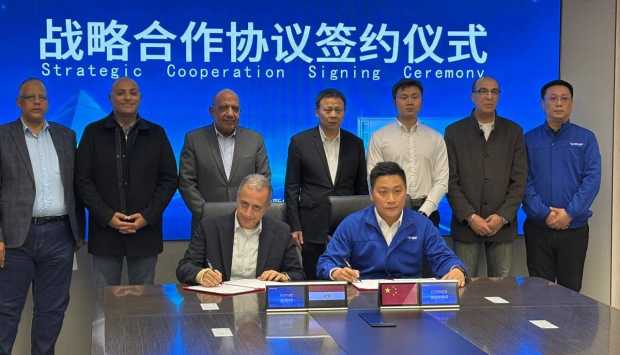 مصر والصين توقعان اتفاقية بـ 200 مليون دولار لصناعة البطاريات