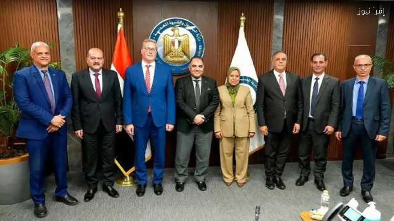 وزير البترول: البتروكيماويات المصرية تعزز صناعة PVC في مصر