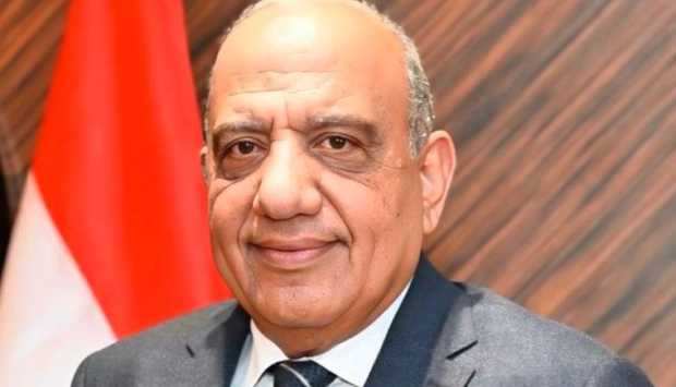 وزير الكهرباء يزور الصين لبحث إنشاء مصنعي بطاريات طاقة