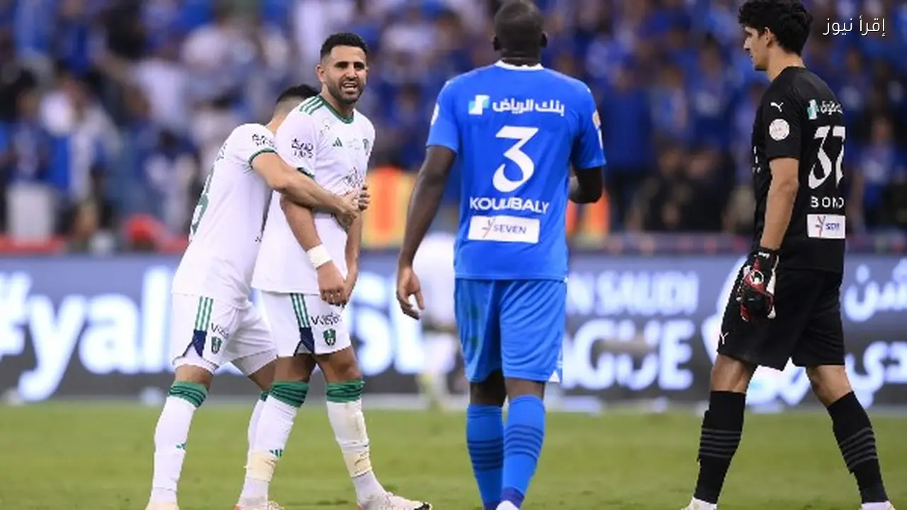 الهلال يواجه الأهلي في قمة دوري روشن السعودي اليوم